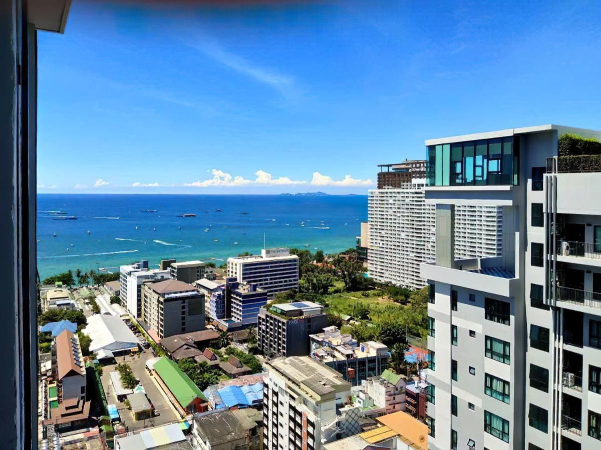 Central Pattaya Condo With A Beautiful View Exterior foto